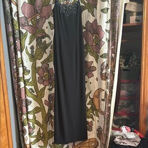 Elegant Black Evening Gown